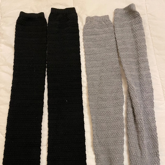 Set of 2 Grey and Black Leg Warmers from Target - EUC! - Picture 4 of 6